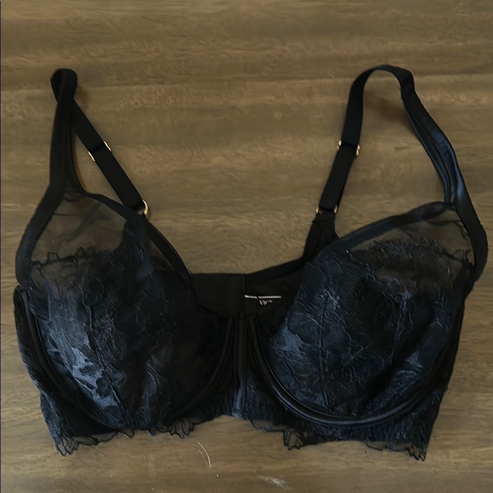 Elegant Black Lace Bra